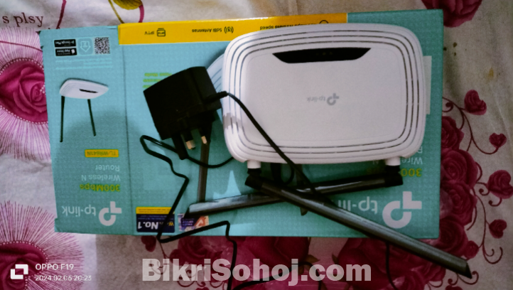 Router TP Link 841N